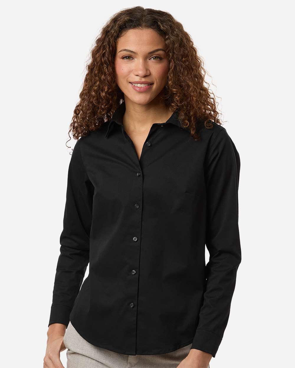 Devon & Jones DG505W Women’s CrownLux Performance® Spencer Poplin Dress Shirt — Black