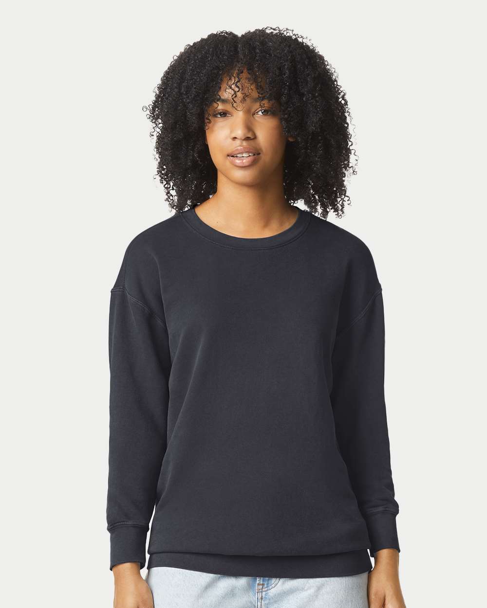 Comfort Colors 1466 Unisex Garment-Dyed Lightweight Crewneck Sweatshirt — Black